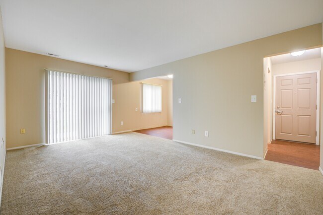 Photo - Chestnut Lake