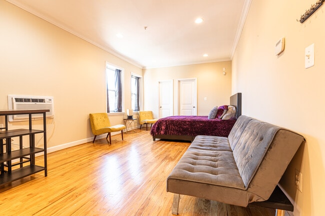 Photo - 430 Irving St NW Unidad 430 Irving St