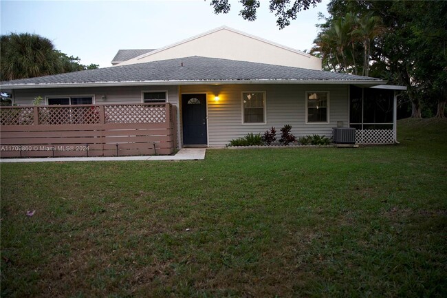 Photo - 4934 S Hemingway Cir Townhome