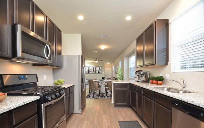 Photo - 3606 Giorgio Pastel Pl