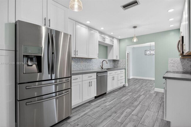 Photo - 7613 NW 67th Ave