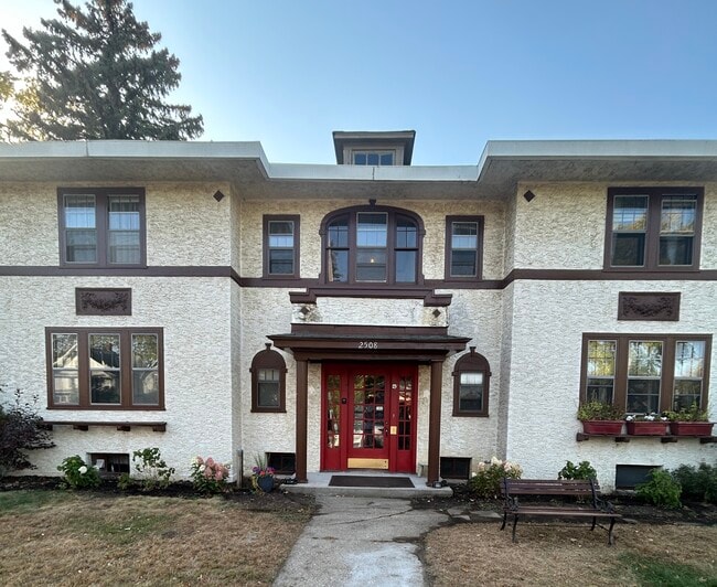 Photo - 2508 33rd Ave S