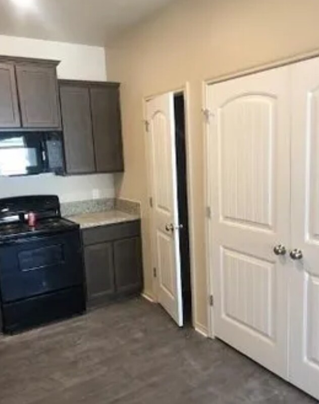 Photo - 1717 Clovis Dr Unidad B