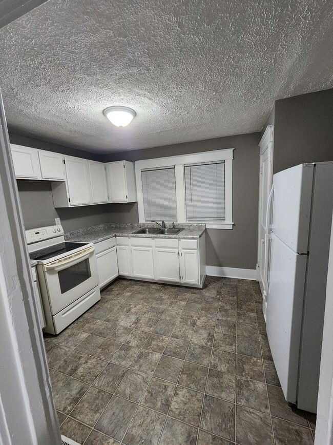 Photo - 409-411 West State Street Unit 411 West State Street