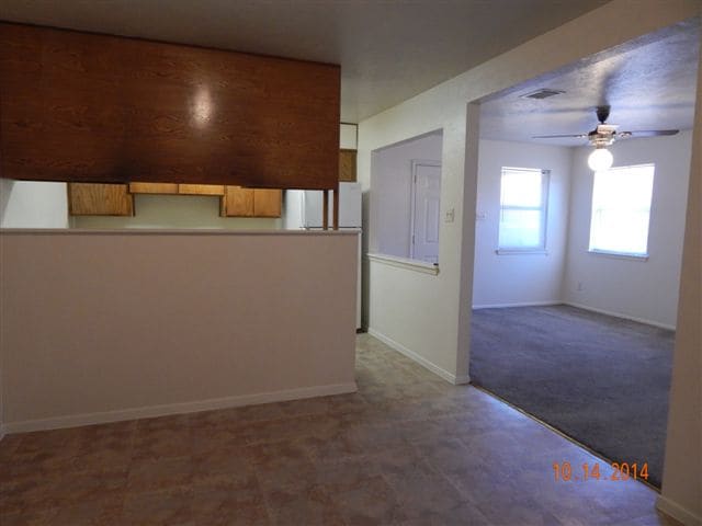 Building Photo - 508 N Walnut St Unit 102 Rental