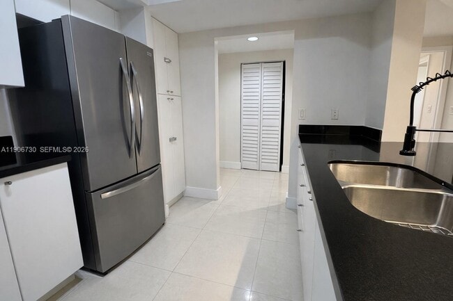 Photo - 17375 Collins Ave Unit 1505