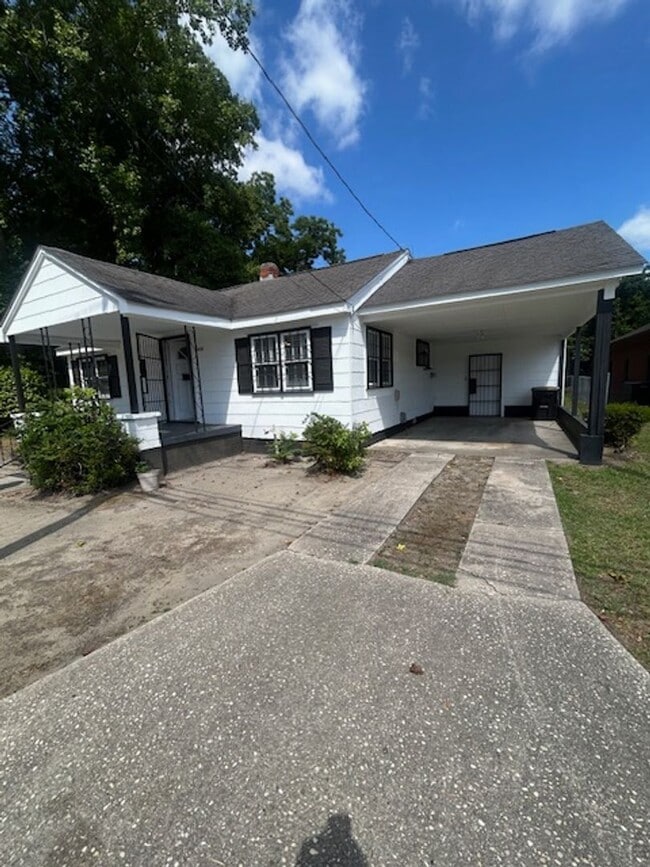Building Photo - 406 Normal St Rental