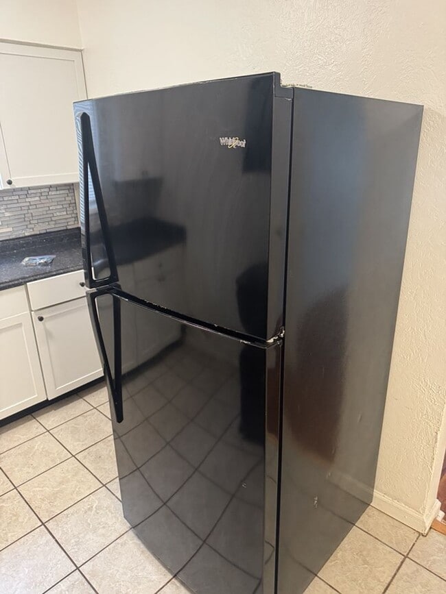 Photo - 1903 W Grand Ave Unit 4