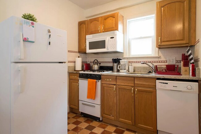 25 North Beacon St Unidad 1
