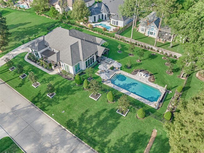 Photo - 39 Wycliffe Dr