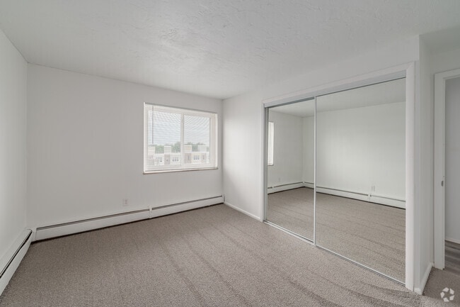 2BR, 1BA, - 725SF - Primary Bedroom