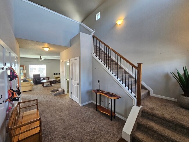 8127 Burl Wood Dr