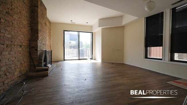 Photo - 2900 N Broadway Unit 2906-02