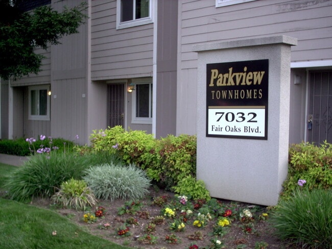 Parkview Townhomes across from Carmichael ... - Parkview Townhomes across from Carmichael ...