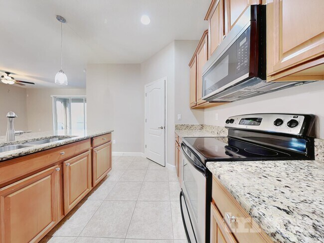 Photo - 13811 Newport Shores Dr