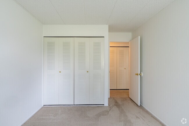 2HAB, 1BA - 900 ft²