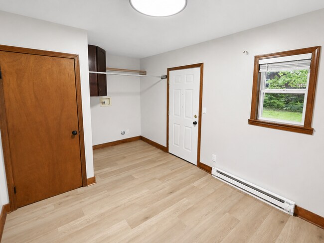 Photo - 303 Barder Ave