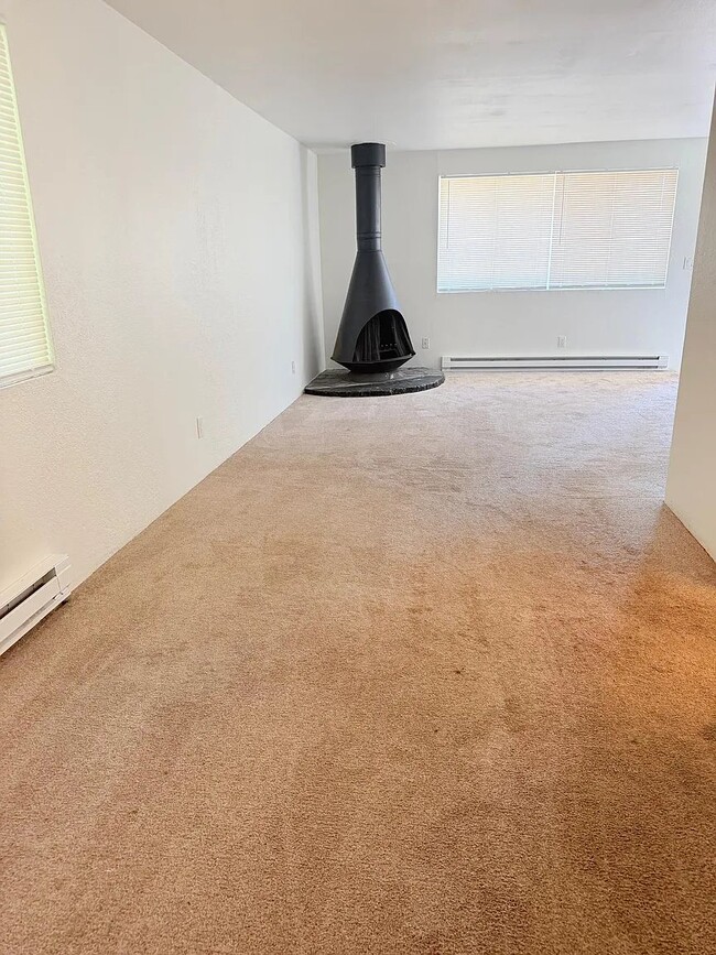 Photo - 14526 NE 6th Pl Unit 4