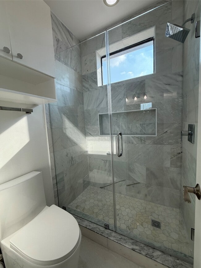 Photo - 1608 Patterson St Unidad A