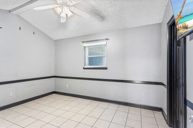 Photo - 14453 Beau Jon Ave