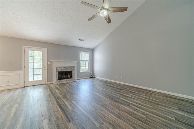 Photo - 1617 Amhearst Walk Rd