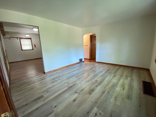Photo - 114 Beck Ave Unit Apt 1 - Down