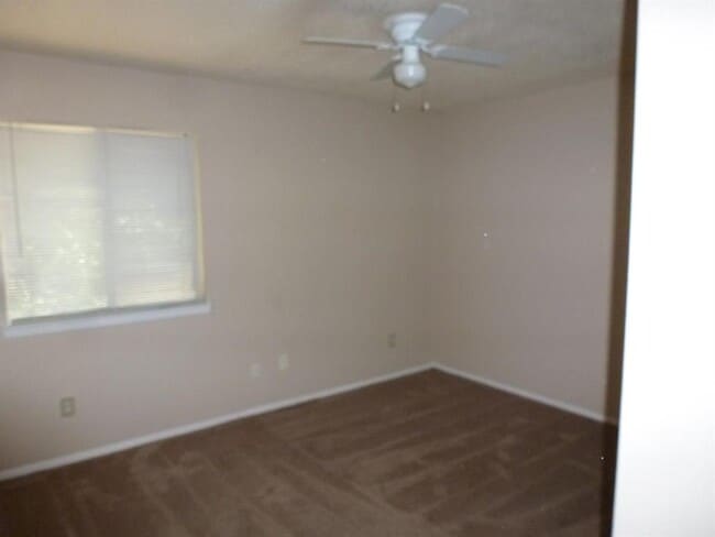 Photo - 501 Burlwood Ct