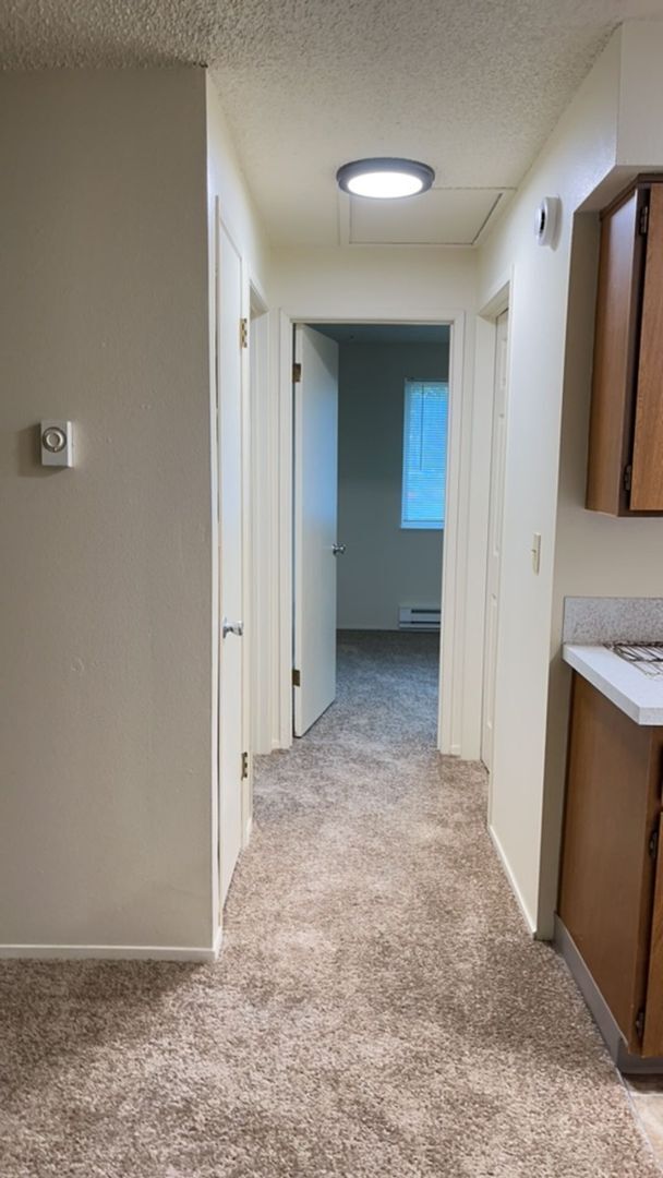 Photo - (858) Foxfire - 2 Bedroom / 1 Bathroom - Upstairs Unit 457-C (Up)