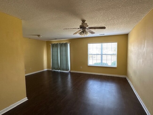 Photo - 4 Bedroom in Whispering Pines