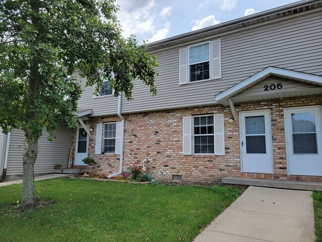 Hickory Point Apartments