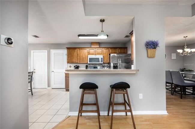 Photo - 1608 NE 45th Pl