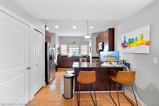 Photo - 248 Mack Ave
