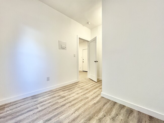 Photo - 1411 Burlington Ave Condo Unit 10