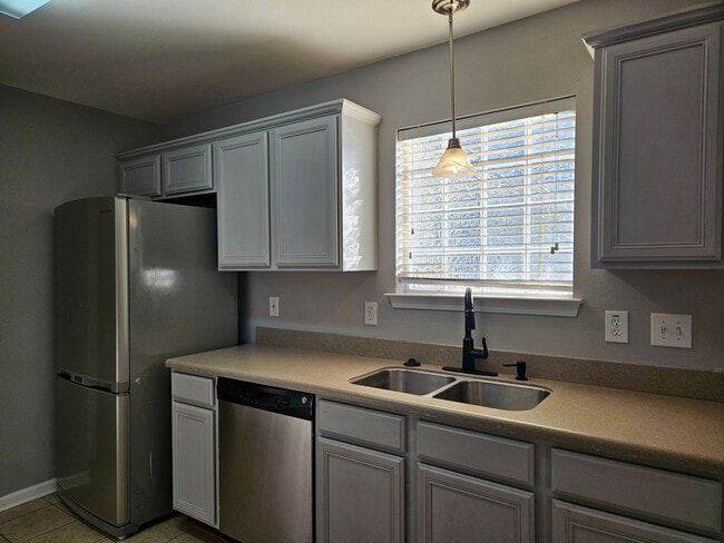 Photo - Ivy Square Patio Home