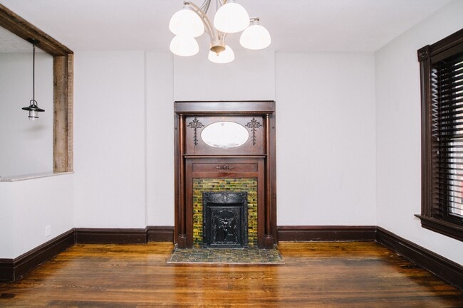 Photo - 3151 Arsenal St