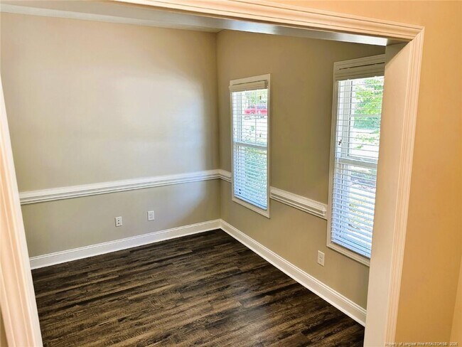 Photo - 1890 Frankie Ave