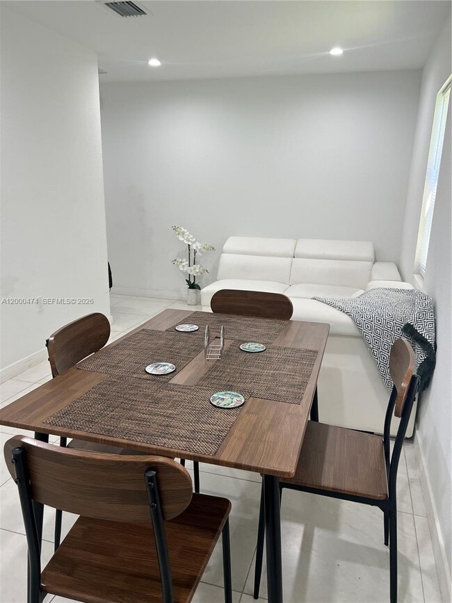 Photo - 2954 NW 57th St Unidad 2954