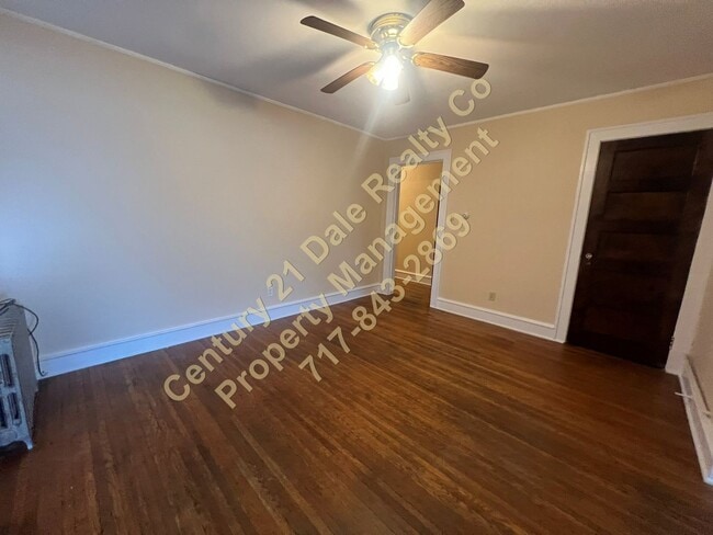 Photo - N Franklin St 423-425 Unit Apt 5