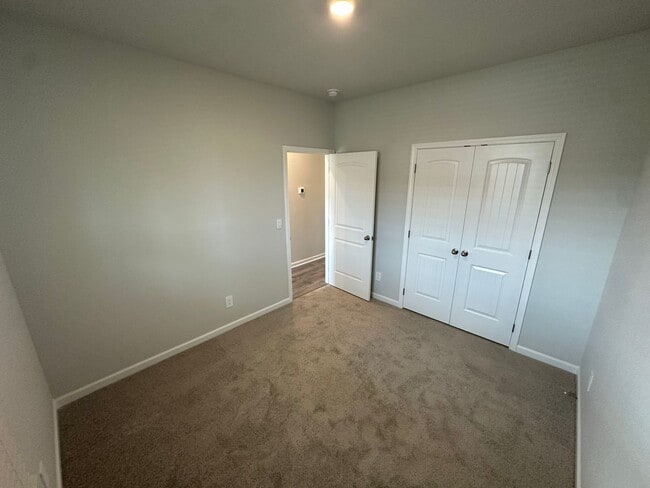 Photo - BRAND NEW TOWNHOME!