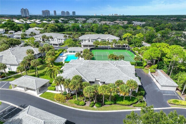 Photo - 4251 Lake Forest Dr Unidad 214