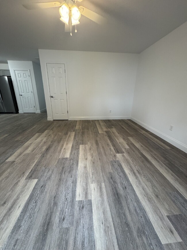 Photo - "Charming 3-Bedroom Retreat with 2 Full Ba...