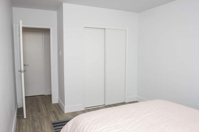 Photo - Biggin Court Apartments