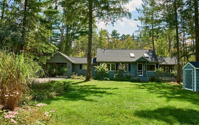 Photo - 5 Beachwood Drive