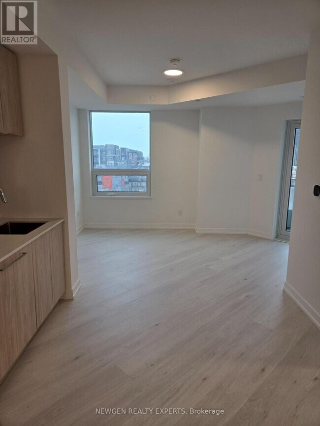 Photo - 2501 Saw Whet Blvd. Unité 222