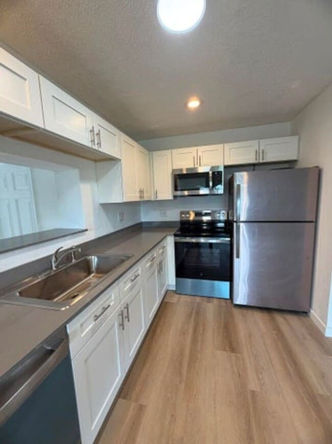 Photo - 1117 SE 5th St