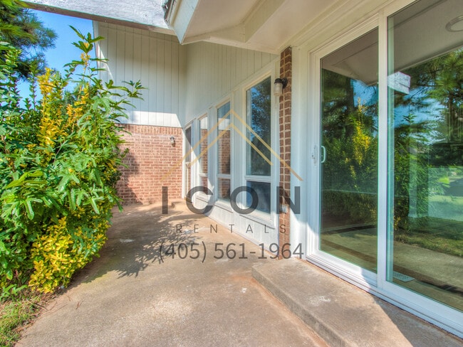Photo - 515 N Robin Way
