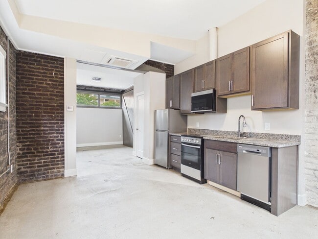 Photo - 7 E Franklin St Unit 10