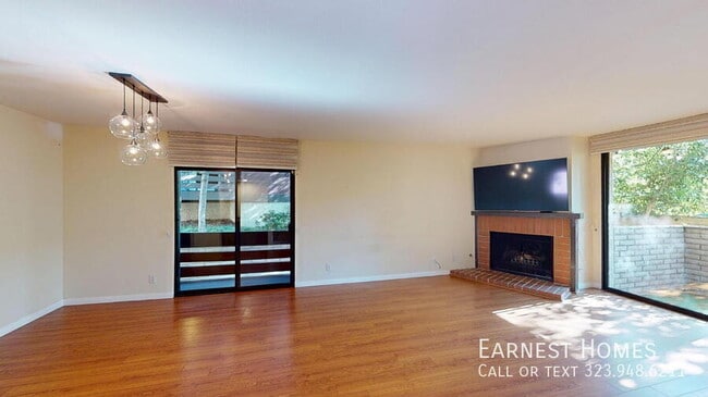 Photo - 21930 Marylee St