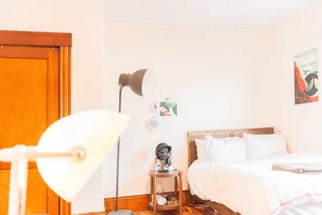 Photo - 23 Wisconsin Ave