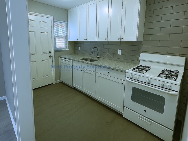 Photo - 3470 Kimberly Ave